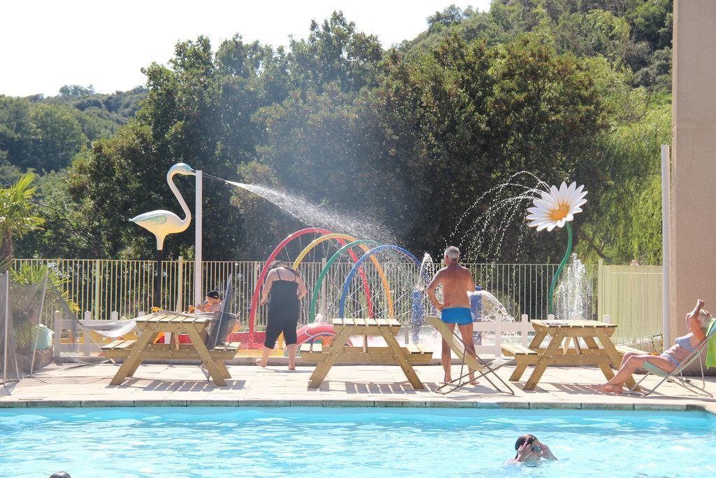 Domaine Plein Sud Hotel Bruzac Екстериор снимка